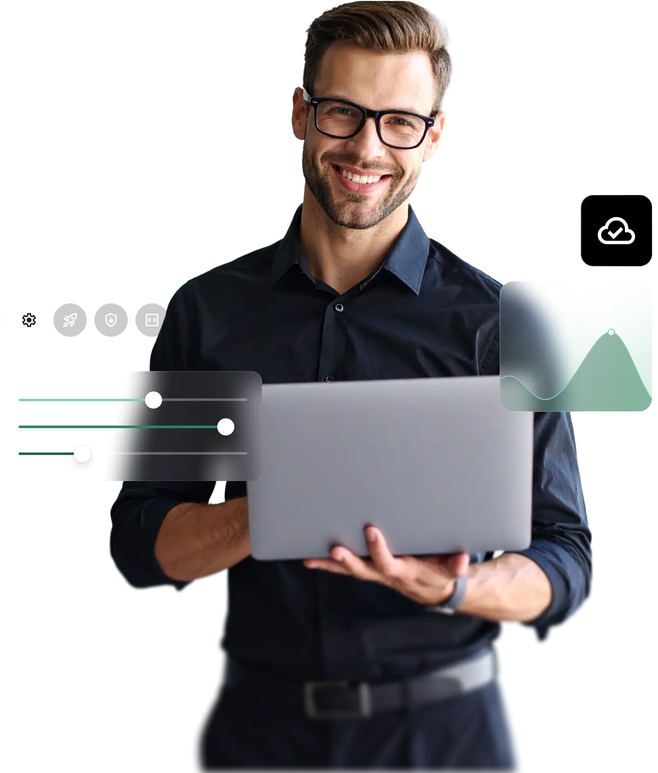 Un uomo sorridente che tiene un laptop, circondato da icone che rappresentano lo sviluppo web, la sicurezza e l’analisi delle prestazioni.